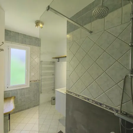 Lou Barede * Montagne (Gironde)