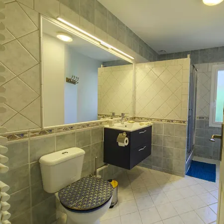 Lou Barede Dom wakacyjny Montagne (Gironde)