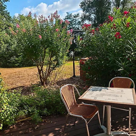 Lou Barede Dom wakacyjny Montagne (Gironde)